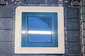NVIDIA cambia la GPU en la RTX 4090 FE reduciendo su límite de voltaje de 1,1 a 1,07 V