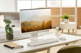  ASUS mueve ficha en sobremesa y apuesta por tres PCs nuevos con una idea muy clara: llevar la IA y el formato limpio al escritorio