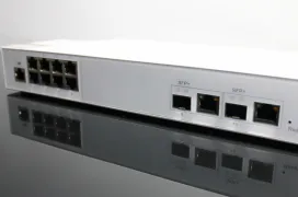 QNAP QSW-M2108-2C Switch Review con 2,5GbE y 10GbE