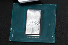 Retirar el IHS de los Intel Core i9-11900K reduce en 12 °C su temperatura 