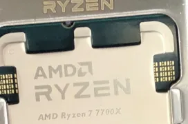 El AMD Ryzen 7 7700X rinde un 25% más que el Ryzen 7 5800X según benchmarks filtrados