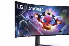 LG muestra su monitor UltraGear 45GR95QE con panel OLED 21:9 curvado a 240 Hz