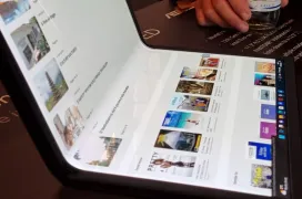 El ASUS Zenbook 17 Fold OLED  con pantalla plegable llegará el último trimestre del año por 3.999 euros