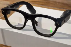 Las TCL RayNeo X2 son unas gafas de Realidad Aumentada con el Snapdragon XR2 y traducción simultánea