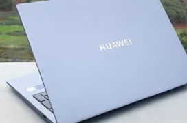 Huawei Regala una Mochila valorada en 100 € a los Lectores de GEEKNETIC que se hagan con un Matebook D 16 2024 i9