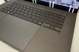 El ASUS ZenBook S 16 incluye carcasa Ceraluminum y los nuevos AMD Ryzen AI 300 Series