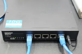Cinco puertos de 10 GbE en el nuevo Switch compacto QNAP QSW-3205-5T