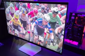 Samsung apuesta por el 3D sin gafas en sus monitores Odyssey 3D con hasta 37 pulgadas 4K