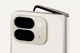 El Google Pixel 9 Pro Fold rompe su pantalla en el test de flexión de JerryRigEverything