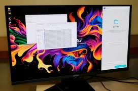 Hasta 4K y 240 Hz en el monitor MSI MPG 272URX QD-OLED