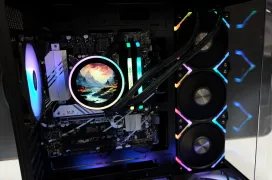 Cryorig en COMPUTEX, disipador de doble torre con LCD, RL AiO con pantalla LCD y ventiladores de alto rendimiento y otras novedades