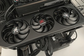 La AMD Radeon RX 9070 XT ha conseguido aumentar su rendimiento un 9% de media con las actualizaciones de drivers