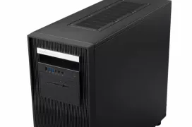 Este discreto sobremesa de ASUS esconde una sorpresa: Toda una NVIDIA GB300 Blackwell Ultra con 784 GB  de RAM y 20 PETAFLOPS de potencia IA