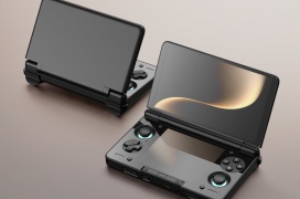 Ayn presenta Thor, una consola portátil de doble pantalla con estética retro Game Boy Color