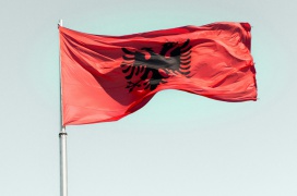 Diella es la primera ministra creada con inteligencia artificial del mundo: el gobierno de Albania cree que será "100% incorruptible"