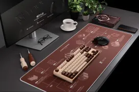 Noctua cumple 20 años online y lo celebra renovando su página web y lanzando una alfombrilla para escritorio conmemorativa