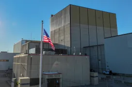 NextEra llega a un acuerdo con Google para abastecer hasta 615 MW de energía nuclear para sus centros de datos para IA