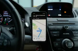 Apple notifica a Europa que Maps y Ads cumplen los umbrales para ser regulados