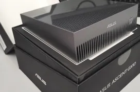 ASUS Ascent GX10 Review