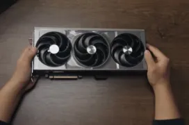 La Sapphire RX 9070 XT Nitro+ Phantom Link aparece en un vídeo desde China y muestra su sistema de alimentación sin cables
