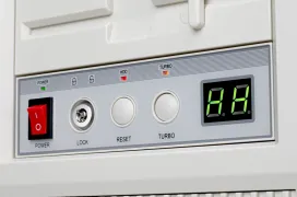 SilverStone FLP02: Diseño retro de los 90 en una caja que soporta refrigeración líquida y hasta una RTX 5090 