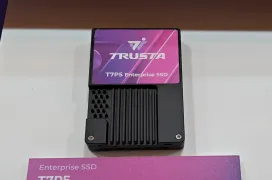 El disco TRUSTA T7P5 se presenta en factores de forma E1.S, U.2 y E3.S y capacidades de hasta 7.68 TB