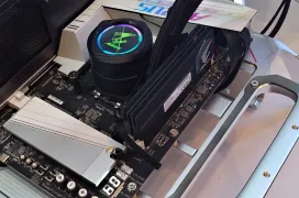 GIGABYTE pionera en tecnología de memoria CQDIMM, 2 módulos de 128 GB funcionando a 7.200 MT/s