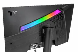 Thermaltake trae nuevos monitores al CES, resolución 4K y modo dual o formato super ultra panorámico con panel OLED