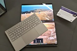 El ASUS Zenbook Duo se refina en 2026: chasis de Ceraluminum, bisagra invisible y doble pantalla OLED sin apenas marco