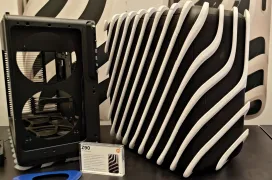 HYTE desafía los límites del diseño en el CES 2026: del concepto "imposible" Z90 a la realidad de la caja X50