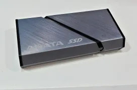ADATA muestra en el CES 2026 sus nuevos SSD externos BulletX con USB4 y TapSafe con desbloqueo NFC