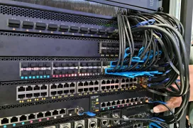 Nuevos Switches totalmente gestionados de NETGEAR, hasta 16 puertos de 100 Gbps o 16 conectores PoE 8 de ellos con Neutrik