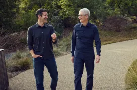 Apple confirma el cambio de CEO: John Ternus sustituirá a Tim Cook en septiembre de 2026