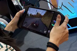 Probamos la Acer Predator Atlas 8: toma de contacto con la primera consola portátil con el Intel Arc G3 Extreme