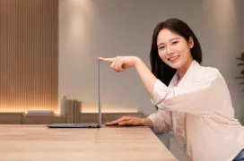 Samsung muestra el panel OLED Ultra Slim para portátiles gaming que reduce el grosor un 20% sin perder calidad de imagen