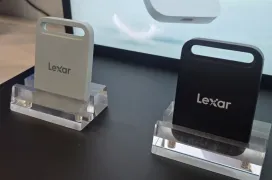 La nueva Lexar TouchLock protege tus datos con cifrado y desbloqueo mediante NFC