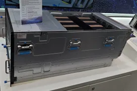 ASUS muestra la XA NB3I-E12 con NVIDIA HGX B300, una plataforma pensada para la era del razonamiento en IA