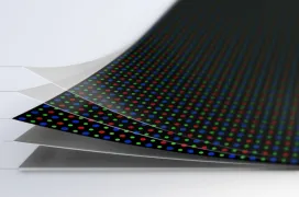 Samsung apuesta por el titanio para crear pantallas plegables más resistentes y delgadas