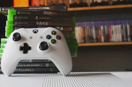 Un rumor apunta a que la próxima Xbox mantendría el lector de discos, al contrario que PlayStation