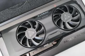 AMD FSR 4.1 llega a las gráficas RX 7000: más calidad visual, pero con hasta un 10 % menos de rendimiento