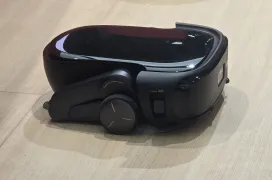 Hemos visto en IFA 2026 el Roborock Saros Rover que sube escaleras mientras las limpia