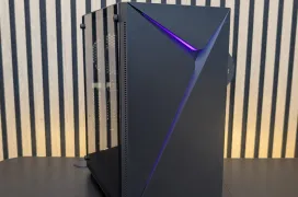 PCSpecialist MOMENTUM ELITE Review: Un PC gaming con RTX 5060 y recortes para quedarse en 1.000 euros en plena crisis del hardware