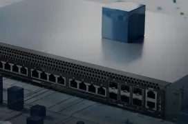 QNAP presenta dos switches con 12 puertos 10 GbE y seis conexiones 25 GbE