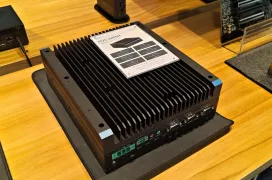 Así es el ASUS RUC-2000H, el primer ordenador ruguerizado con Intel Panther Lake para IoT industrial de la marca
