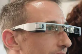 Epson Moverio BT-300: pantalla OLED, más resolución y numerosas mejoras en sus gafas de realidad aumentada