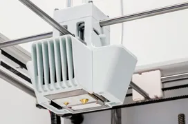 Ultimaker renueva sus impresoras 3D con doble cablezal, WiFi y Ethernet