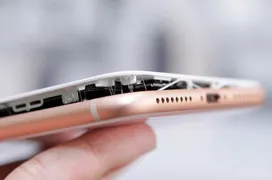 Apple investiga problemas de hinchado de las baterías de sus iPhone 8 Plus