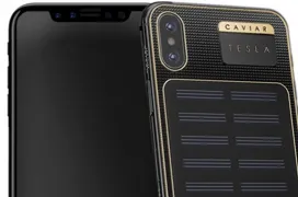 Con esta funda podrás cargar tu iPhone X con energía solar