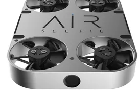 El pequeño drone AirSelfie se renueva con una cámara de 12 Megapíxeles