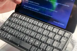 La Gemini PDA recibe soporte para Sailfish OS 
